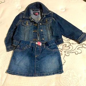 Size 12-18 months denim jacket and skirt set Children’s place brand
